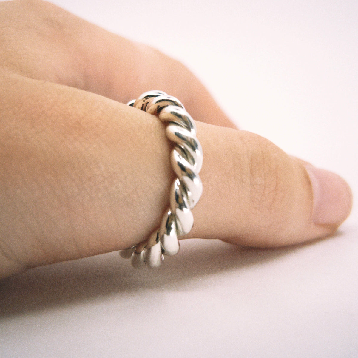 003 twist